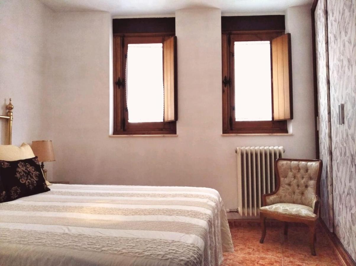 La Casa De Tentenecio Homestay